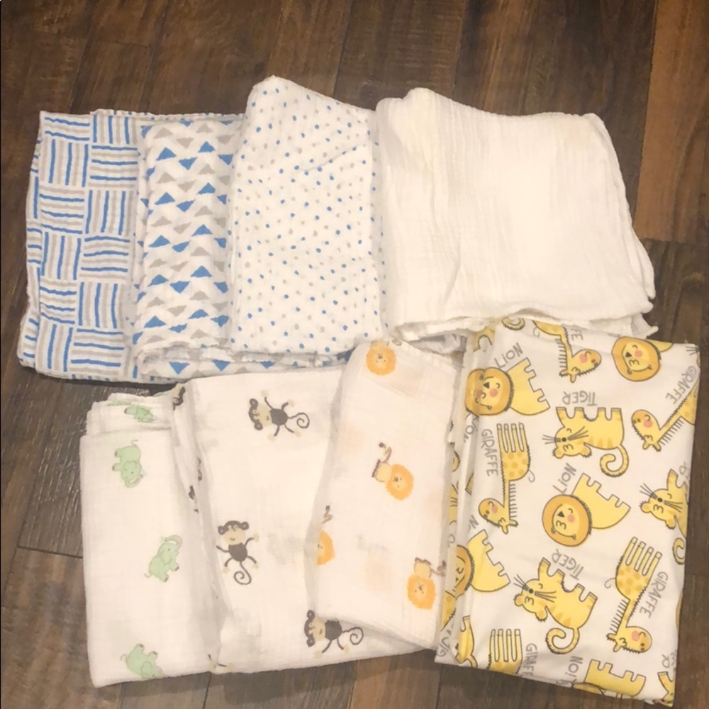 Aiden Swaddling blankets & Lion blanket